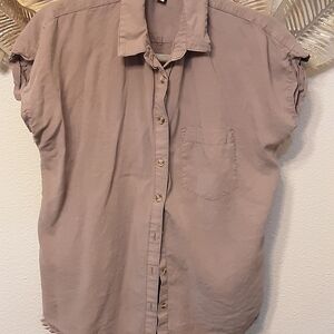 Men's Casual Tan Shirt